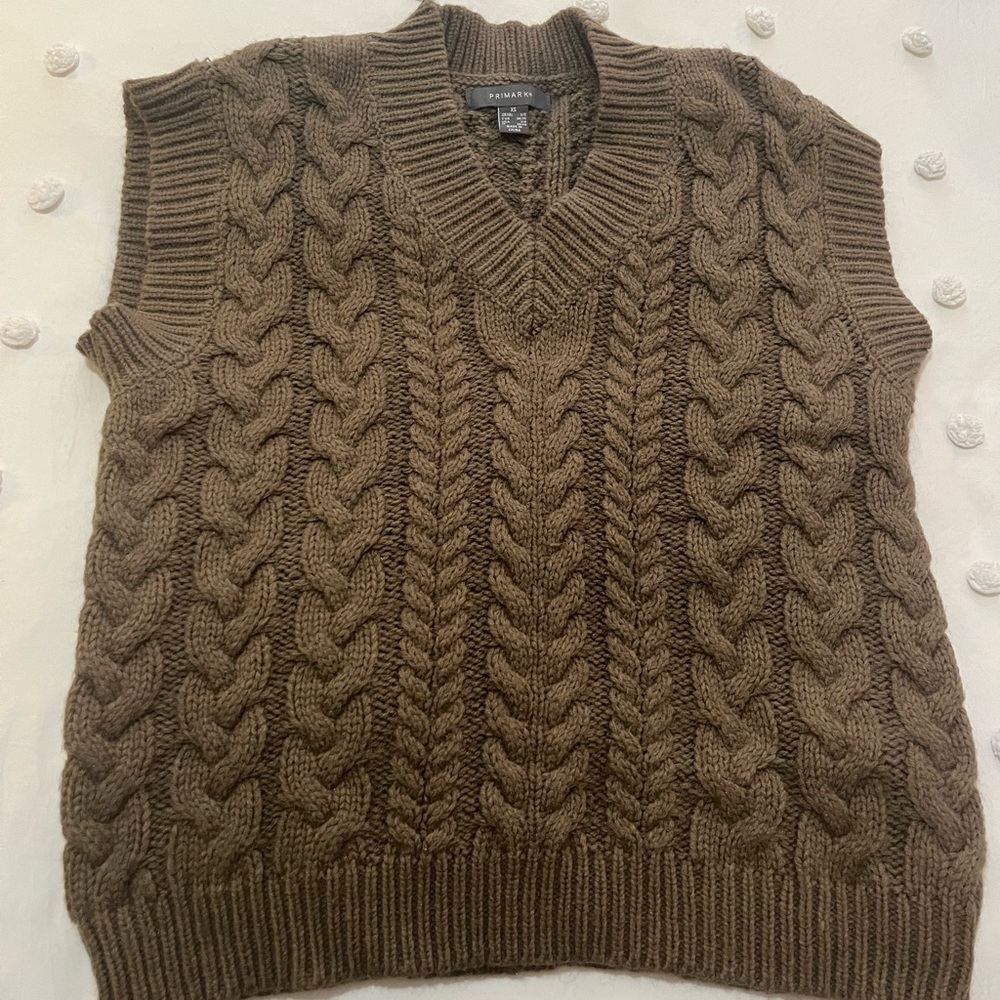 Primark, knit sweater vest, brown